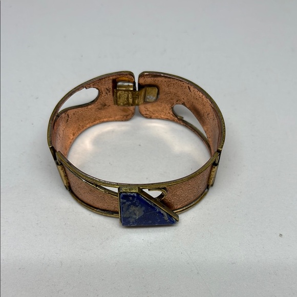 Vintage copper, brass and lapis lazuli hanged bangle bracelet - Picture 3 of 16